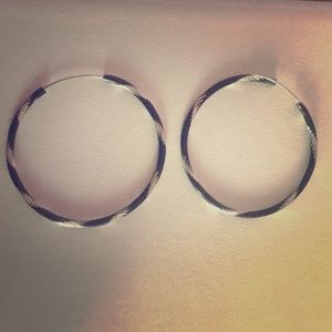 Black and silver ring earrings 3/$10  5/$5